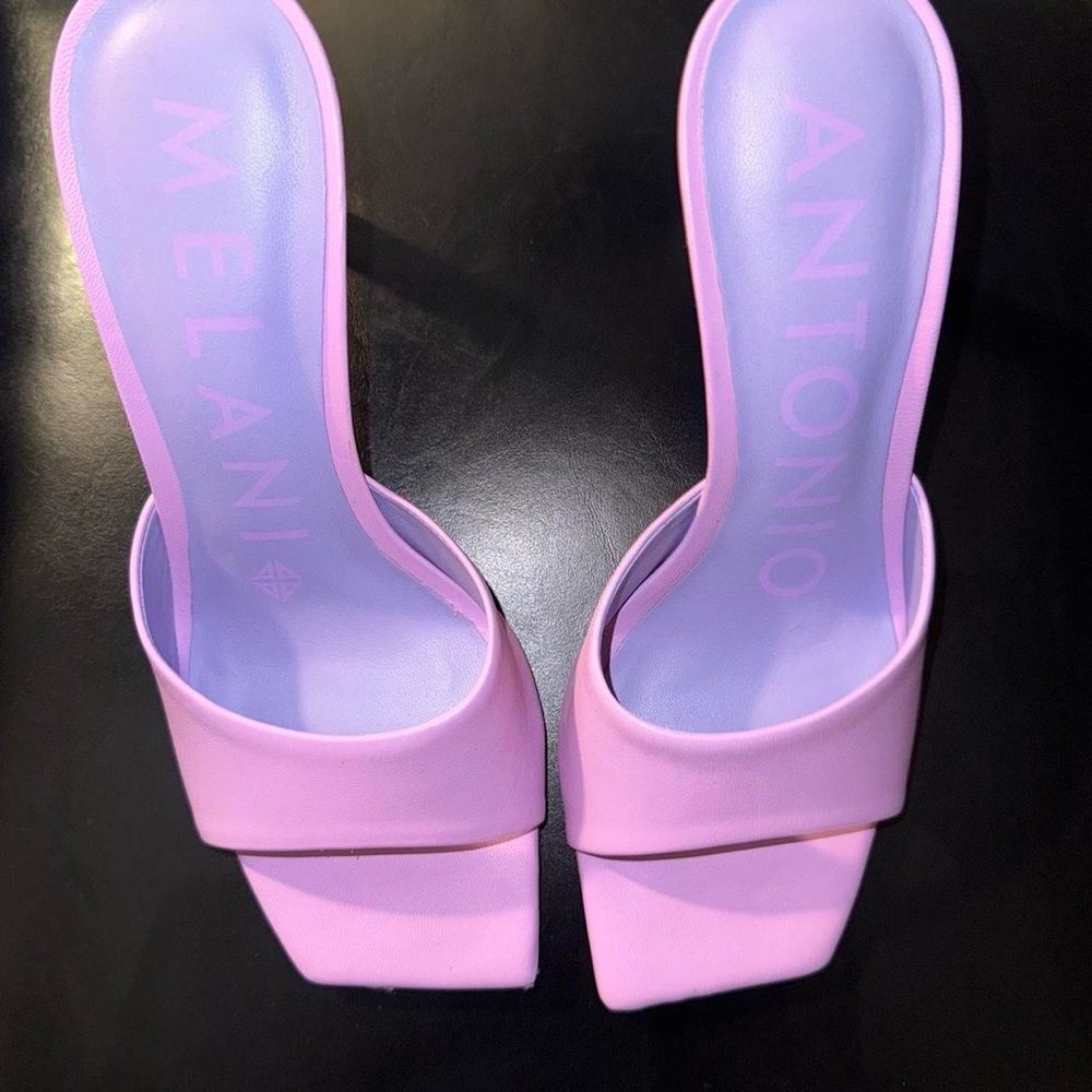 Antonio Melani Women's Purple Heels